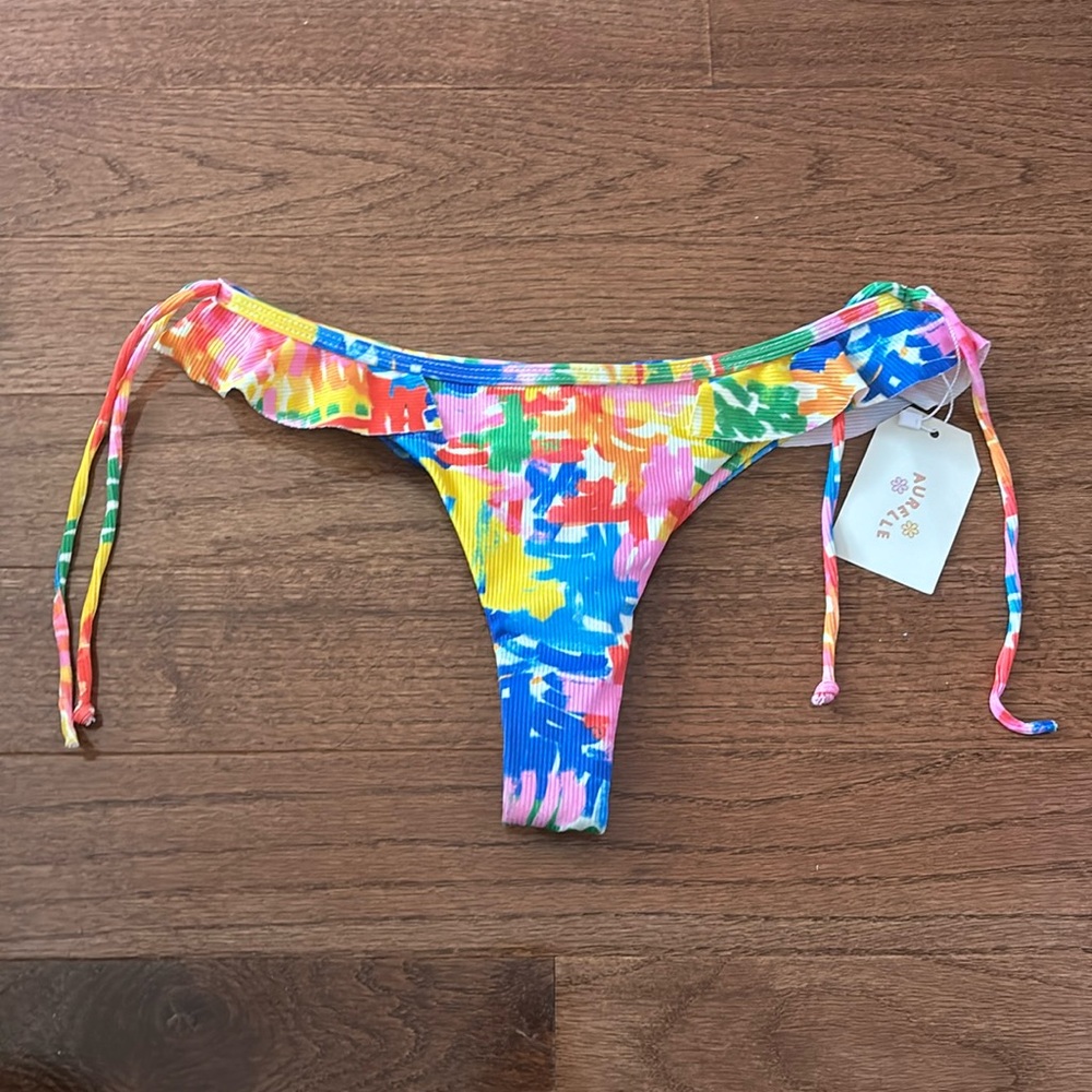 NWT Aurelle high leg cheeky multicolor scrunch bikini bottoms - M